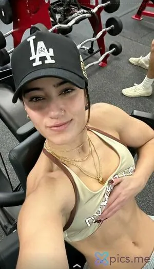 Sara Saffari OnlyFans Leaked Free Thumbnail Picture - #G7MPH4omnm