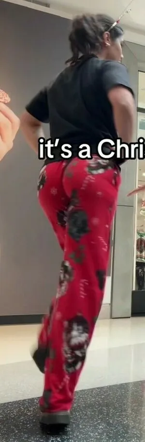 Sara Saffari OnlyFans Leaked Free Thumbnail Picture - #HZLMxhh64P