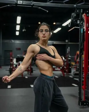 Sara Saffari OnlyFans Leaked Free Thumbnail Picture - #I9Uv9Yy3Ao