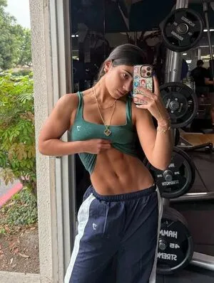 Sara Saffari OnlyFans Leaked Free Thumbnail Picture - #OkoRR7ZI6o