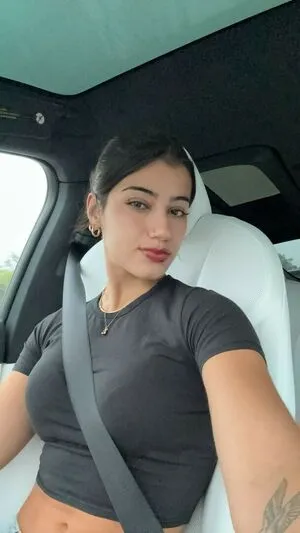 Sara Saffari OnlyFans Leaked Free Thumbnail Picture - #Q49e7oyDXR