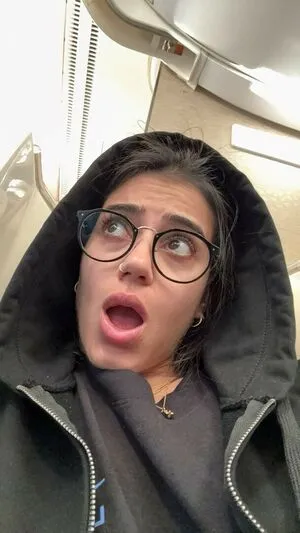 Sara Saffari OnlyFans Leaked Free Thumbnail Picture - #RWNUBsiTM7