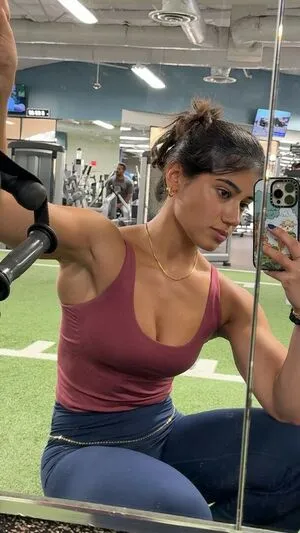 Sara Saffari OnlyFans Leaked Free Thumbnail Picture - #SIoZzhm73A
