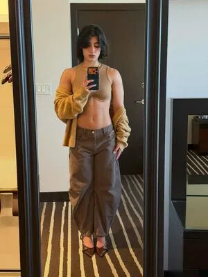 Sara Saffari OnlyFans Leaked Free Thumbnail Picture - #SONiWK9x3O