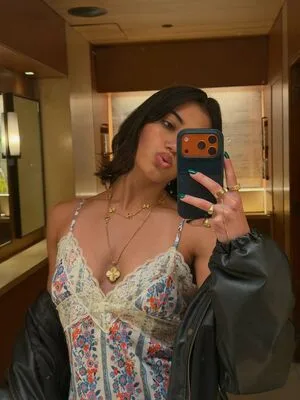 Sara Saffari OnlyFans Leaked Free Thumbnail Picture - #UbTvgtG9X3