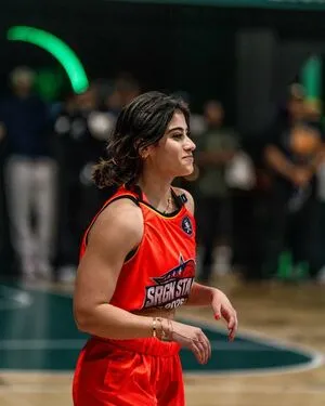 Sara Saffari OnlyFans Leaked Free Thumbnail Picture - #ViyYs7ChvT