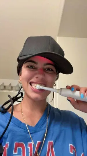 Sara Saffari OnlyFans Leaked Free Thumbnail Picture - #W2G1Mjnfz1