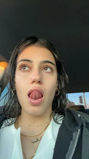 Sara Saffari OnlyFans Leaked Free Thumbnail Picture - #XD38Ofja3L