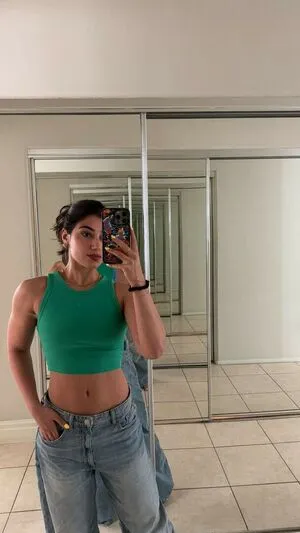 Sara Saffari OnlyFans Leaked Free Thumbnail Picture - #Z16vtu63kj
