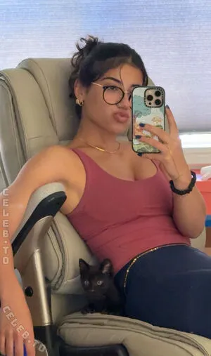 Sara Saffari OnlyFans Leaked Free Thumbnail Picture - #ZwjudbUKES