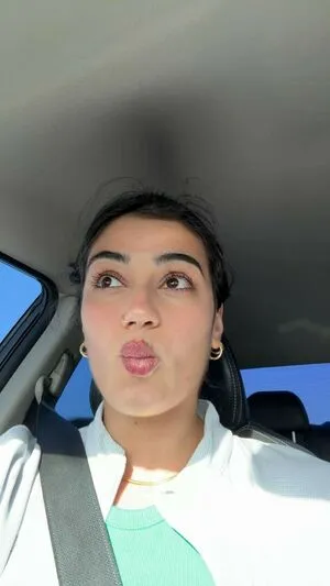 Sara Saffari OnlyFans Leaked Free Thumbnail Picture - #aWfXDXy74c