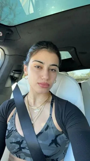 Sara Saffari OnlyFans Leaked Free Thumbnail Picture - #cYed1zJkrV