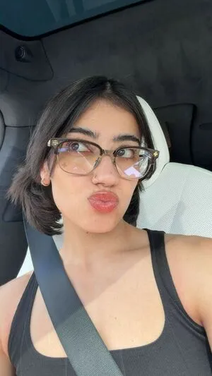 Sara Saffari OnlyFans Leaked Free Thumbnail Picture - #hu7Wtzs62I