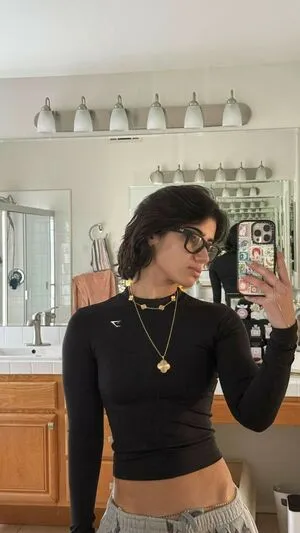 Sara Saffari OnlyFans Leaked Free Thumbnail Picture - #j60v6TUTHb