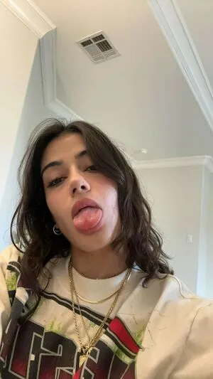 Sara Saffari OnlyFans Leaked Free Thumbnail Picture - #mjTiOUaNcv