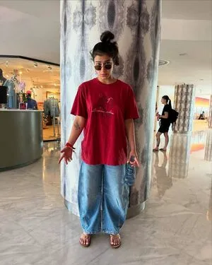 Sara Saffari OnlyFans Leaked Free Thumbnail Picture - #mpvXbjhIJb