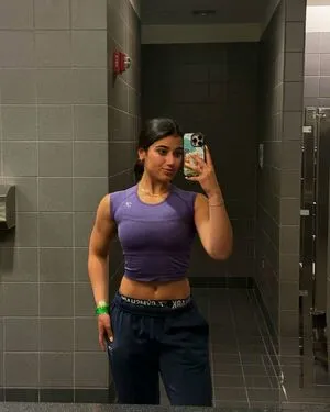 Sara Saffari OnlyFans Leaked Free Thumbnail Picture - #oEIuy9jTQX