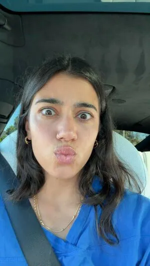 Sara Saffari OnlyFans Leaked Free Thumbnail Picture - #oFIUvuc62J