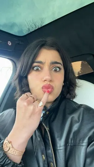 Sara Saffari OnlyFans Leaked Free Thumbnail Picture - #p52ucIcgdm