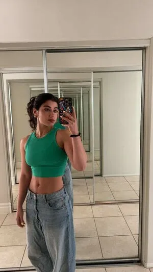 Sara Saffari OnlyFans Leaked Free Thumbnail Picture - #tNR2Xv98nw