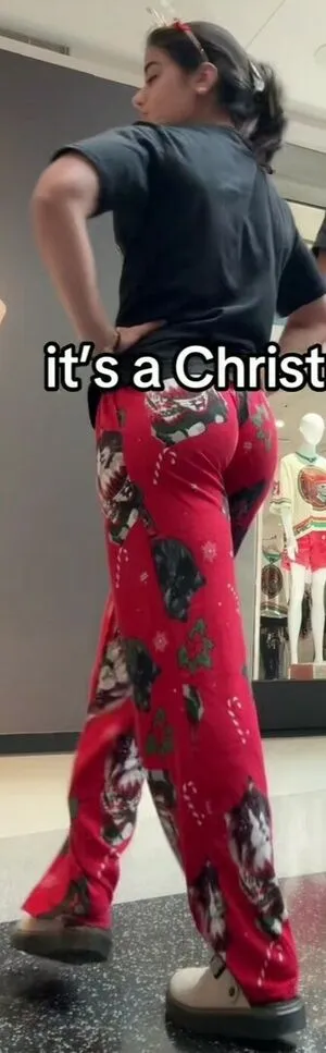 Sara Saffari OnlyFans Leaked Free Thumbnail Picture - #tQ4IaO9kpJ