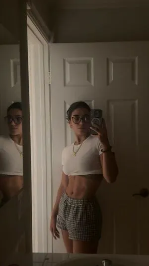 Sara Saffari OnlyFans Leaked Free Thumbnail Picture - #vkrc2ZnYN8