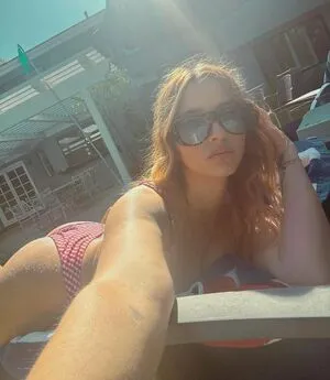 Sara Weinshenk OnlyFans Leaked Free Thumbnail Picture - #3qkOLef3ix