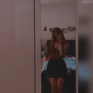 Saraaah OnlyFans Leaked Free Thumbnail Picture - #iHelWlLEGe