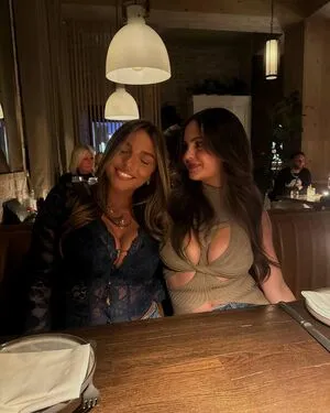 Sarabella Harris OnlyFans Leaked Free Thumbnail Picture - #1xh0fb6KPu