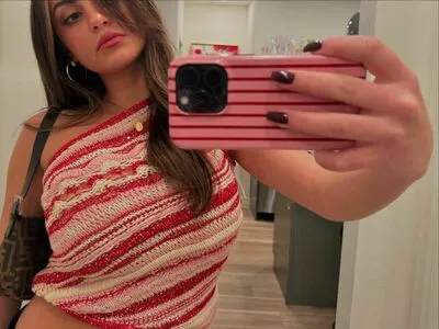 Sarabella Harris OnlyFans Leaked Free Thumbnail Picture - #2lX0V5Z8BC