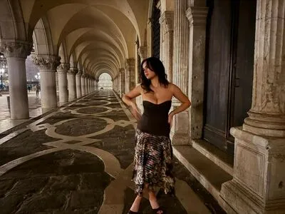 Sarabella Harris OnlyFans Leaked Free Thumbnail Picture - #4ag6Y3Mknu