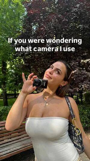 Sarabella Harris OnlyFans Leaked Free Thumbnail Picture - #IkHLIniSUK