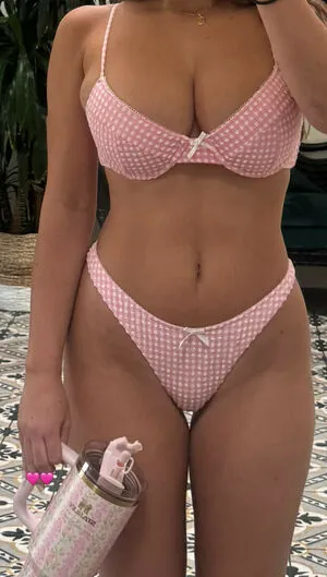 Sarabella Harris OnlyFans Leaked Free Thumbnail Picture - #s8PUZf7PCN