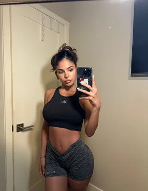 Saracortinez OnlyFans Leaked Free Thumbnail Picture - #CEhnMk6Wv4