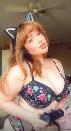 Saradeline OnlyFans Leaked Free Thumbnail Picture - #PIYFzsB0NM