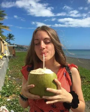 Sarah A L OnlyFans Leaked Free Thumbnail Picture - #8Upeo2OOuQ