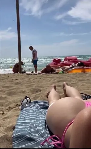 Sarah Ahrend OnlyFans Leaked Free Thumbnail Picture - #7fOjZKGEa1