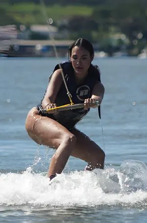 Sarah Andrade OnlyFans Leaked Free Thumbnail Picture - #3KqEaic3MB