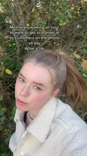 Sarah Anne Hooper OnlyFans Leaked Free Thumbnail Picture - #0Tp0iLSsU9