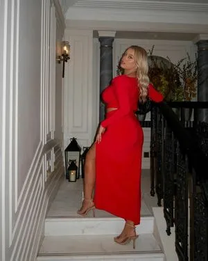 Sarah Anne Hooper OnlyFans Leaked Free Thumbnail Picture - #AVoePHtWet