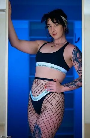 Sarah Button OnlyFans Leaked Free Thumbnail Picture - #P8unhAUVwR