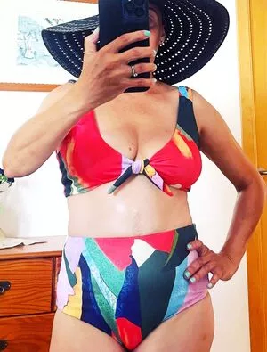 Sarah Cawood OnlyFans Leaked Free Thumbnail Picture - #FEUNLd6buC