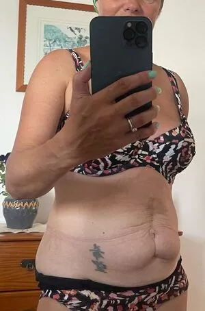 Sarah Cawood OnlyFans Leaked Free Thumbnail Picture - #KSFmfPuKaz