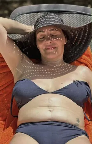 Sarah Cawood OnlyFans Leaked Free Thumbnail Picture - #L7x0AOTRus