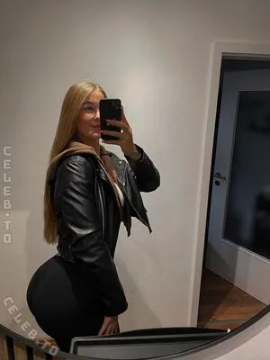 Sarah Gymblog OnlyFans Leaked Free Thumbnail Picture - #d5NNPl2HYo