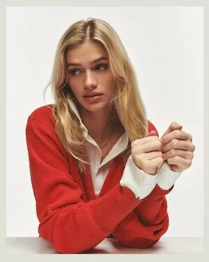 Sarah Hands OnlyFans Leaked Free Thumbnail Picture - #HITmBwrZfE