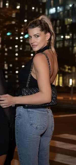 Sarah Harrison OnlyFans Leaked Free Thumbnail Picture - #AsC25AZ19o