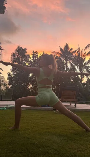 Sarah Harrison OnlyFans Leaked Free Thumbnail Picture - #c23TRhVuwG