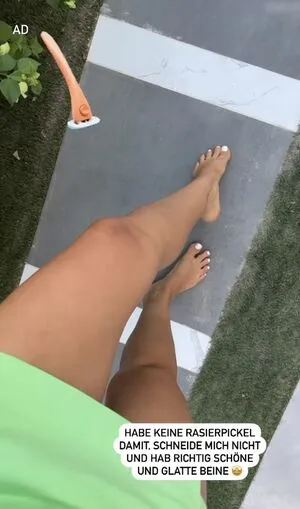 Sarah Harrison OnlyFans Leaked Free Thumbnail Picture - #gFfz9Cyqfq