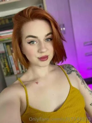 Sarah Holland OnlyFans Leaked Free Thumbnail Picture - #SP5ekHImot